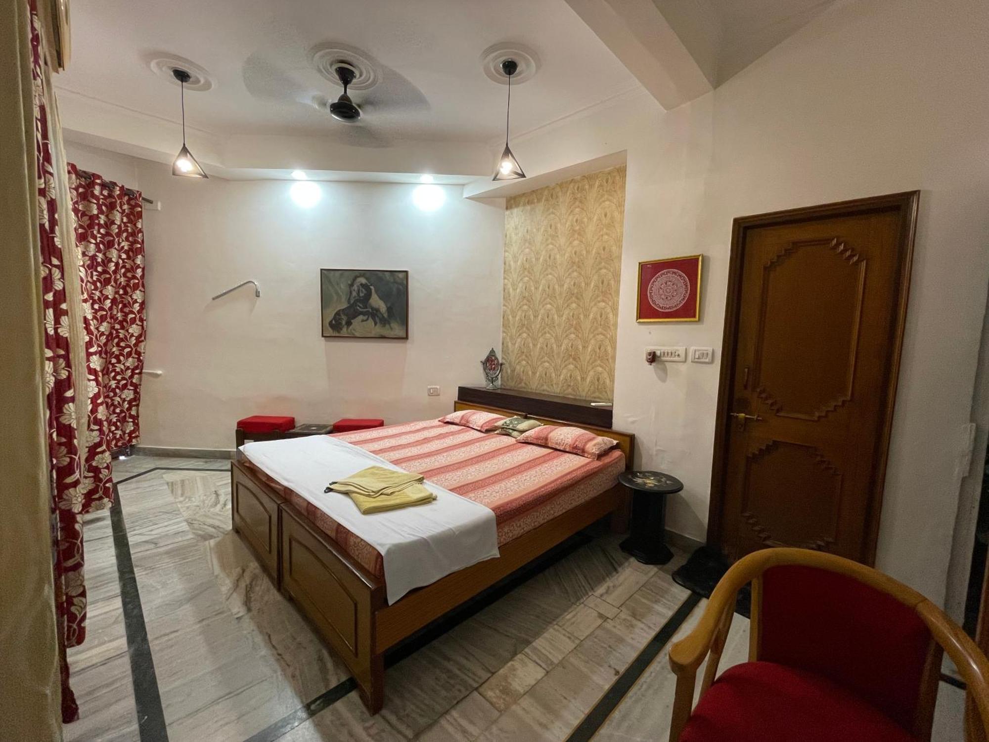 N.Homestay Agra  Eksteriør bilde