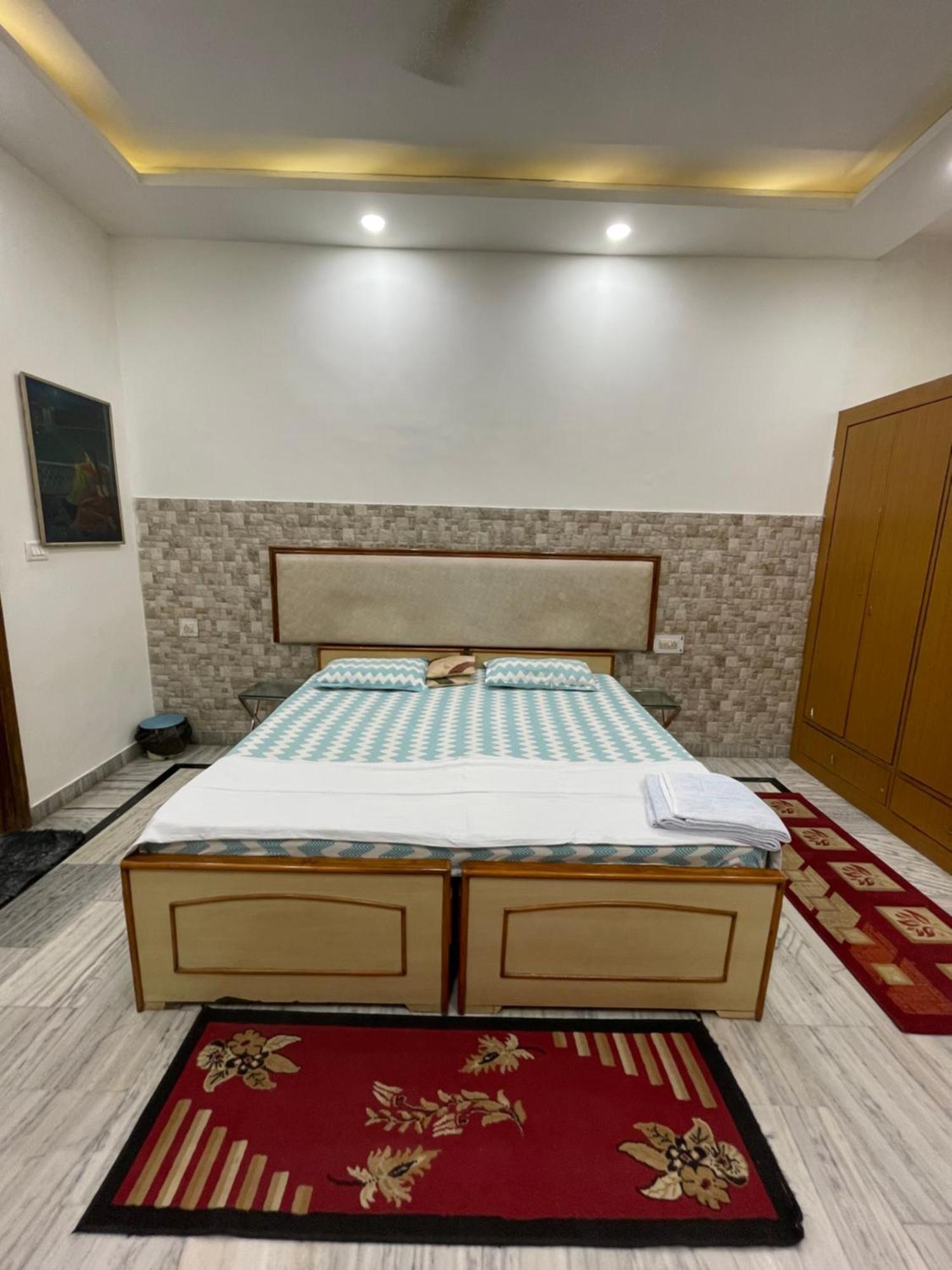 N.Homestay Agra  Eksteriør bilde